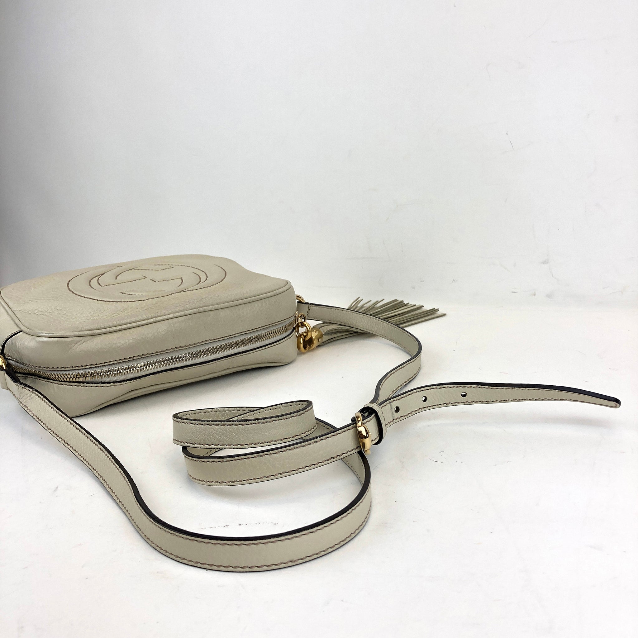 Soho Leather Crossbody White (Pre-Owned)