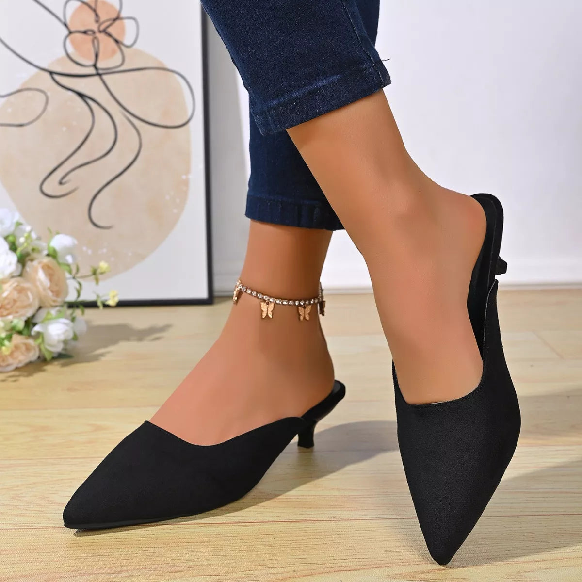 Point Toe Kitten Heel